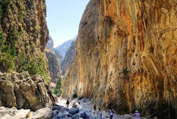 Exploration inédite les gorges de Samaria, joyau caché de la Crète